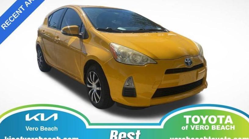 TOYOTA PRIUS C 2014 JTDKDTB32E1060918 image